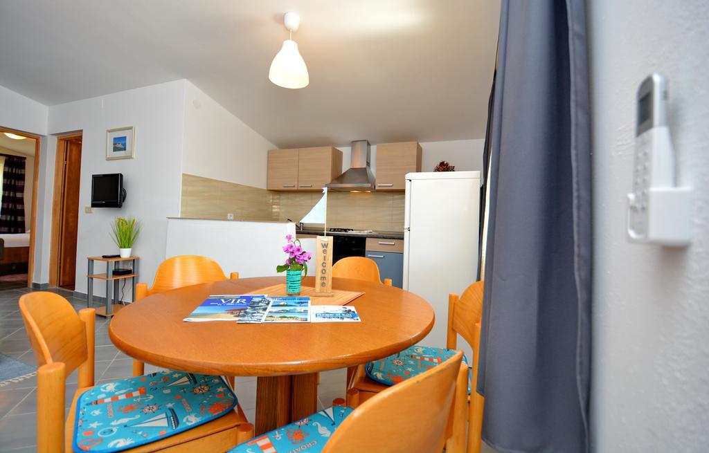 Apartment Marijana Vir Eksteriør bilde