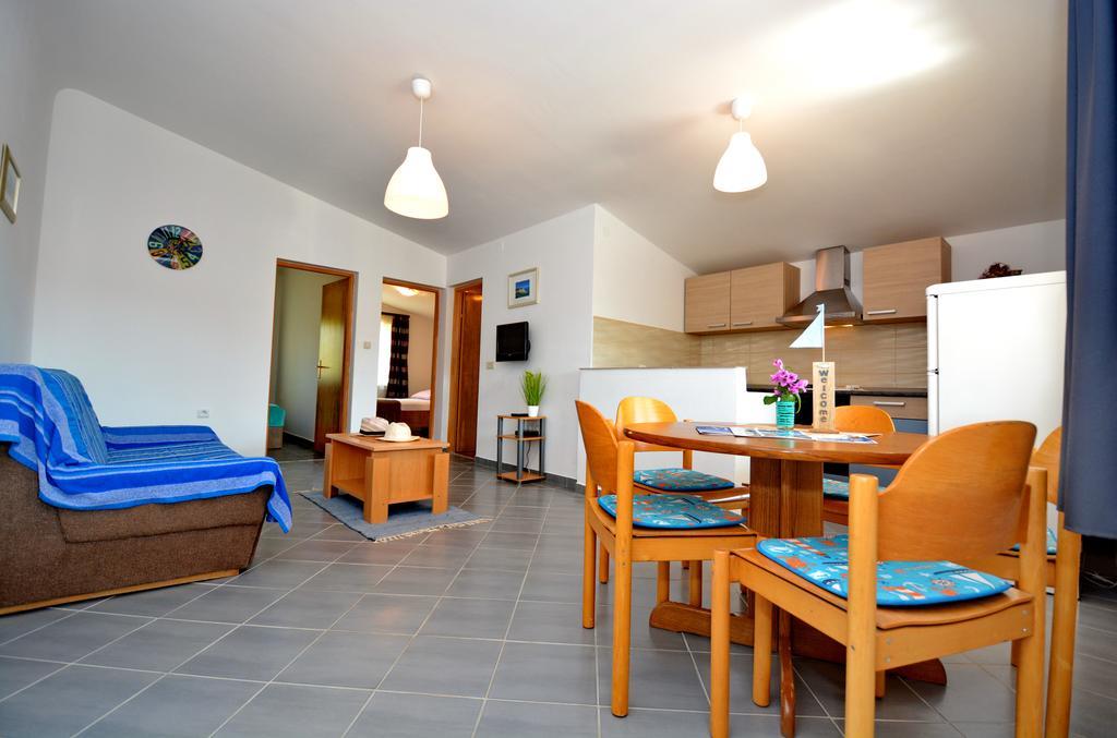 Apartment Marijana Vir Eksteriør bilde
