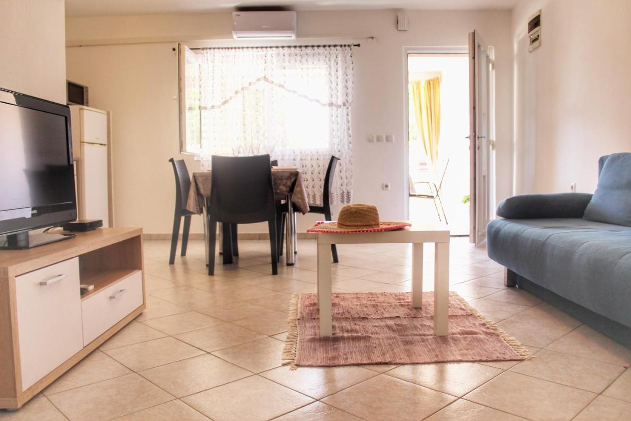 Apartment Marijana Vir Eksteriør bilde