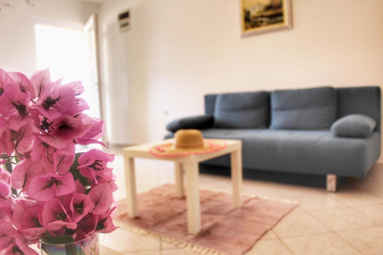 Apartment Marijana Vir Eksteriør bilde