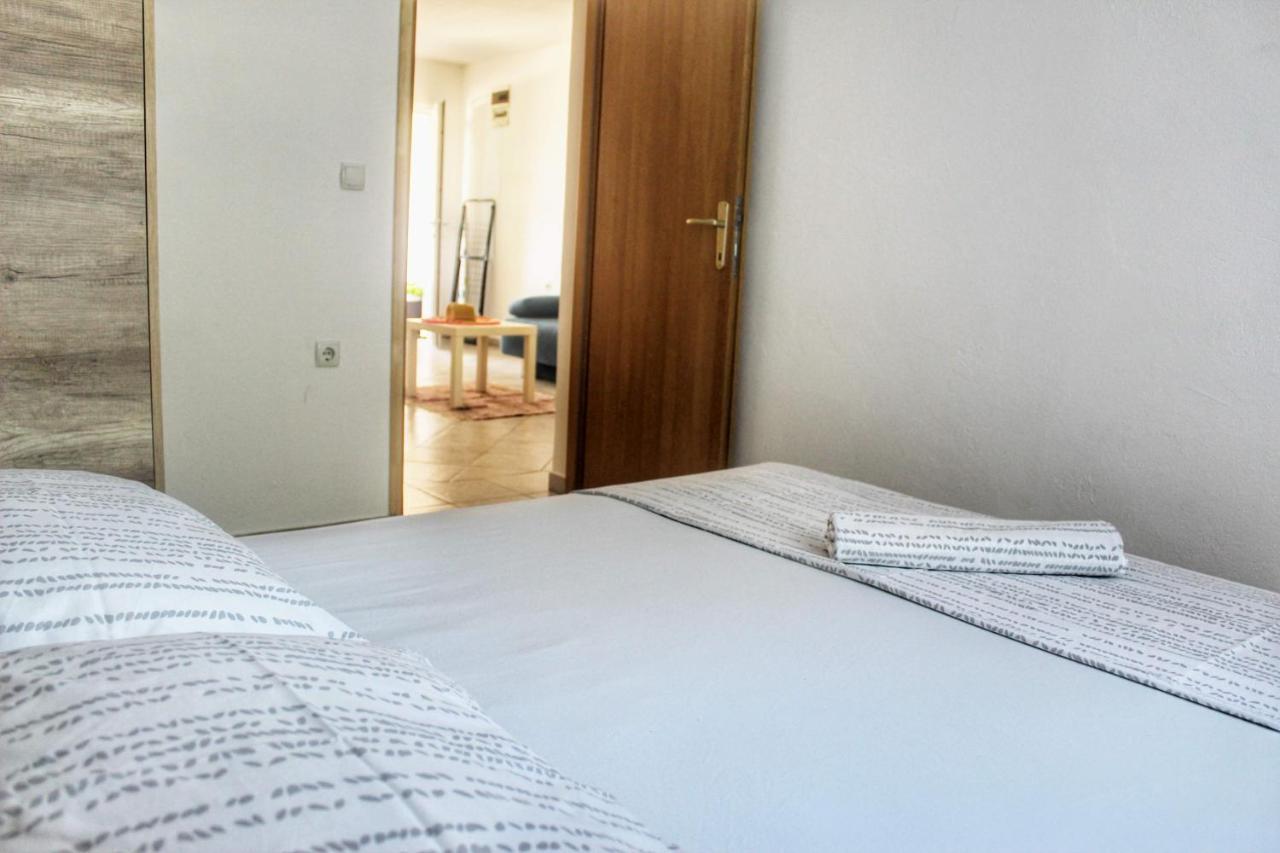 Apartment Marijana Vir Eksteriør bilde